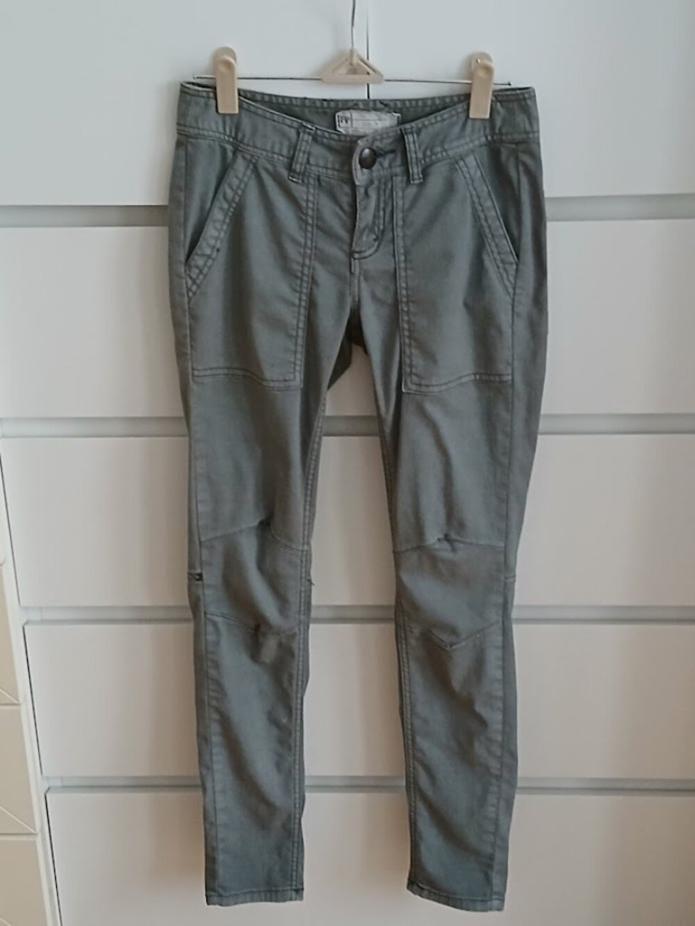 Free People Cargo Style Jeans - size 24 - great for PETITE